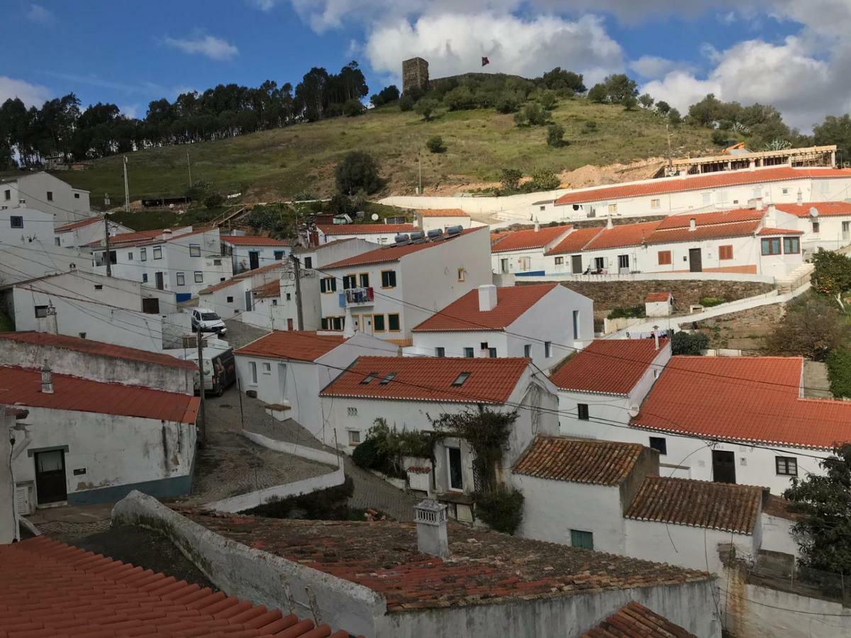 Casa Vila Adentro. Old Town Traditional House Алжезур Екстериор снимка