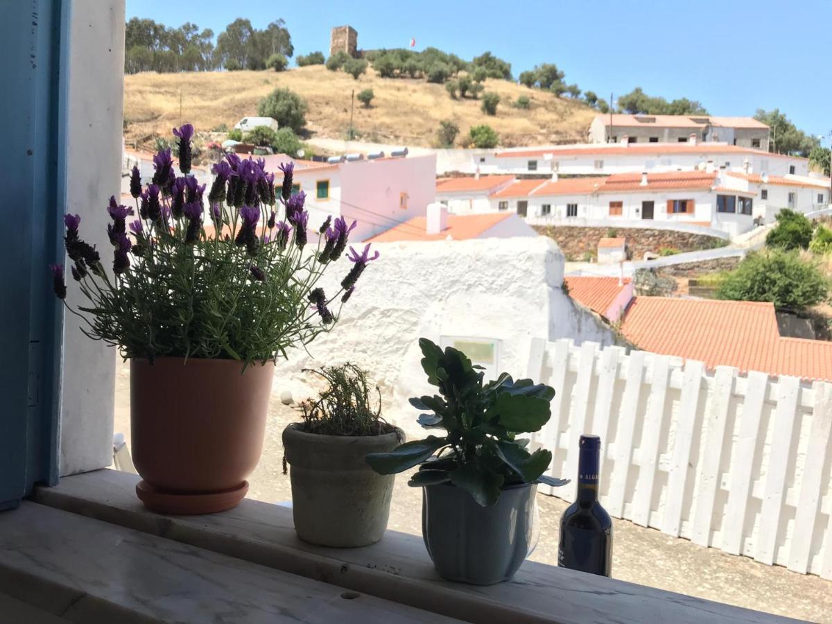 Casa Vila Adentro. Old Town Traditional House Алжезур Екстериор снимка